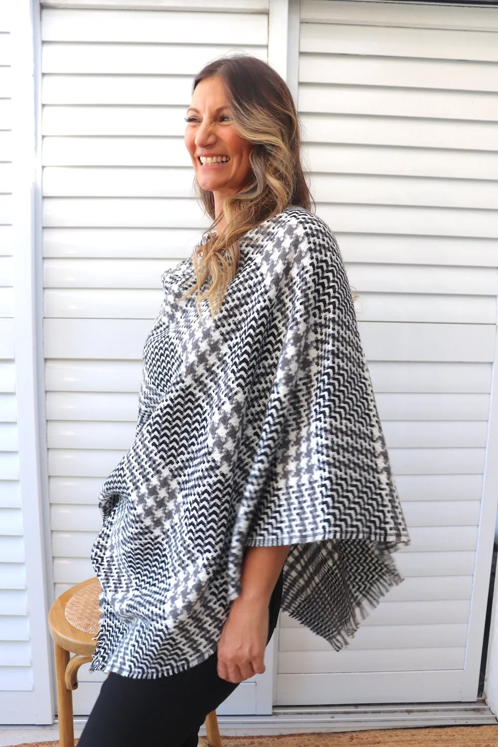 Aberdeen Poncho