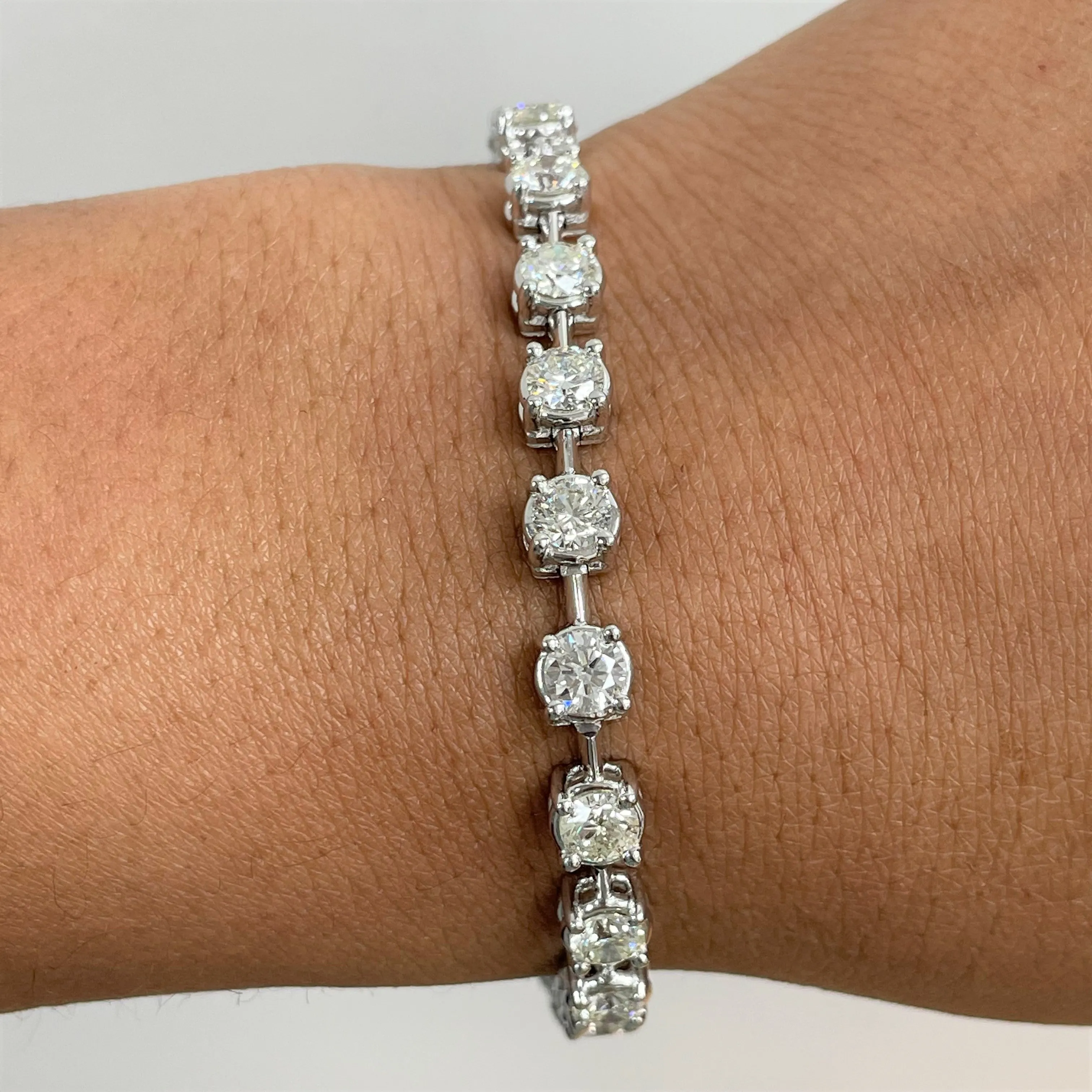 Beauvince Diamond Spaces Tennis Bracelet 7.06 Carat Diamonds in White Gold