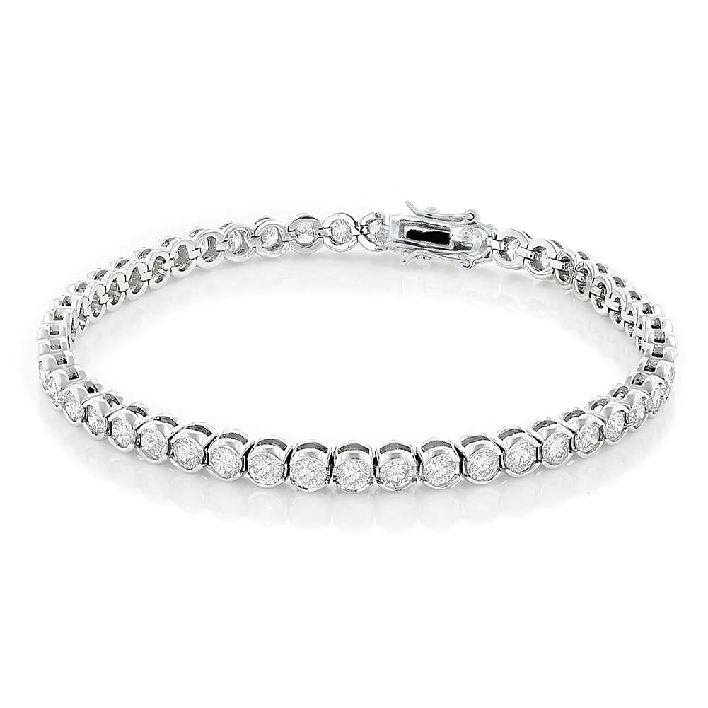 Joelle 18k White Gold Plated Tennis Bracelet with Simulated Diamond Crystal