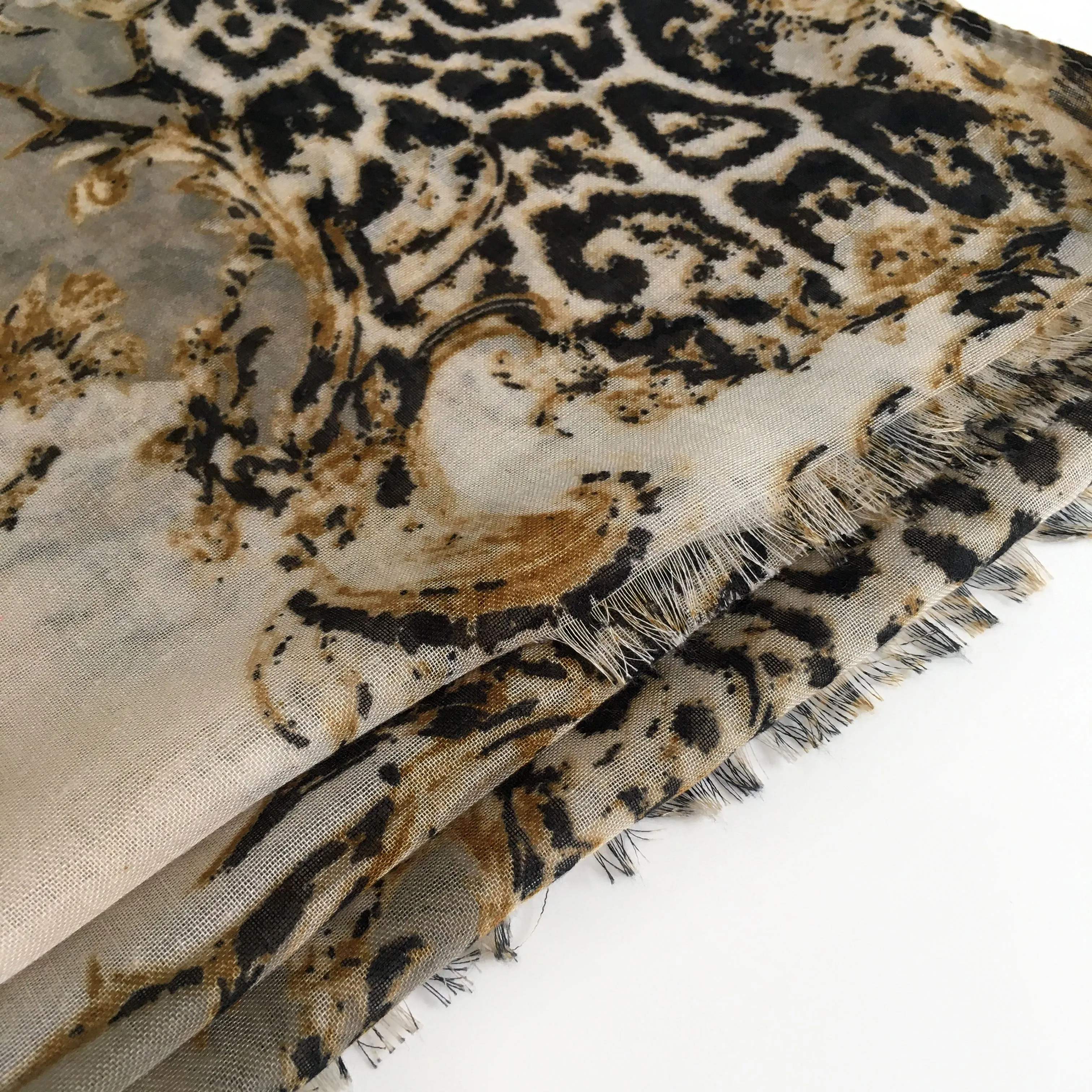 LARGE CREAM VINTAGE LEOPARD PRINT SHAWL SCARF