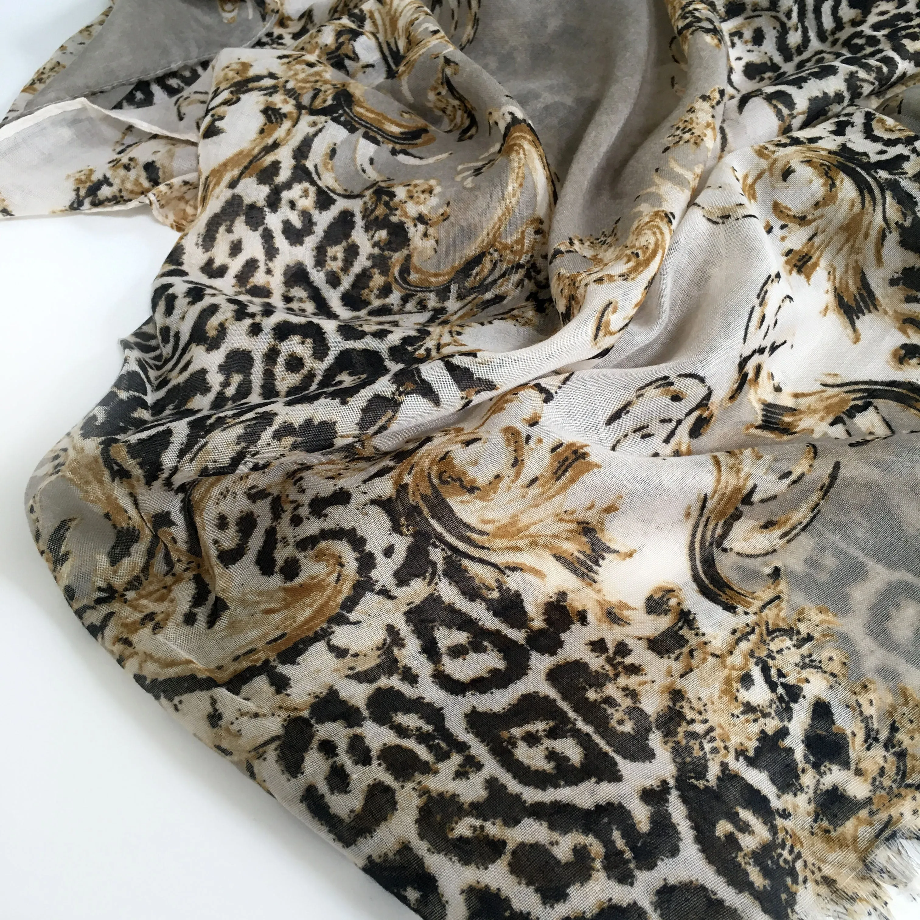 LARGE CREAM VINTAGE LEOPARD PRINT SHAWL SCARF