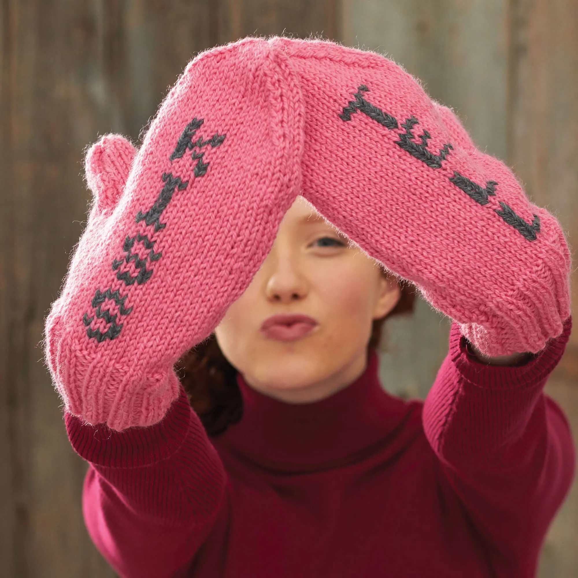 Patons Knit Kiss And Tell Mittens