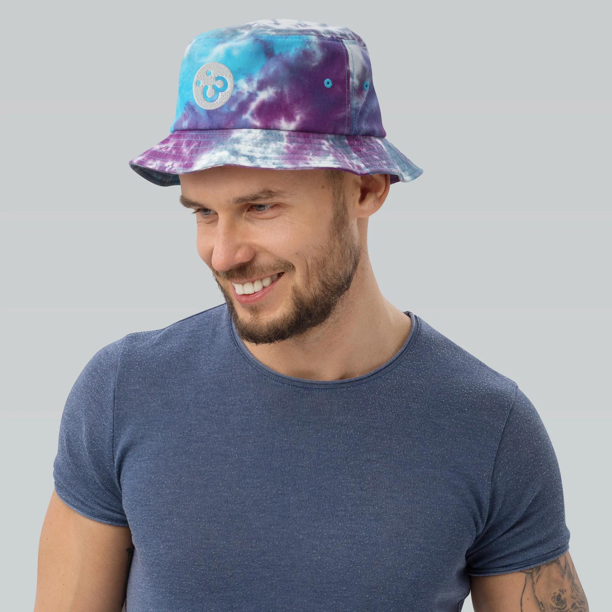 Swag Junkies Tie-dye bucket hat