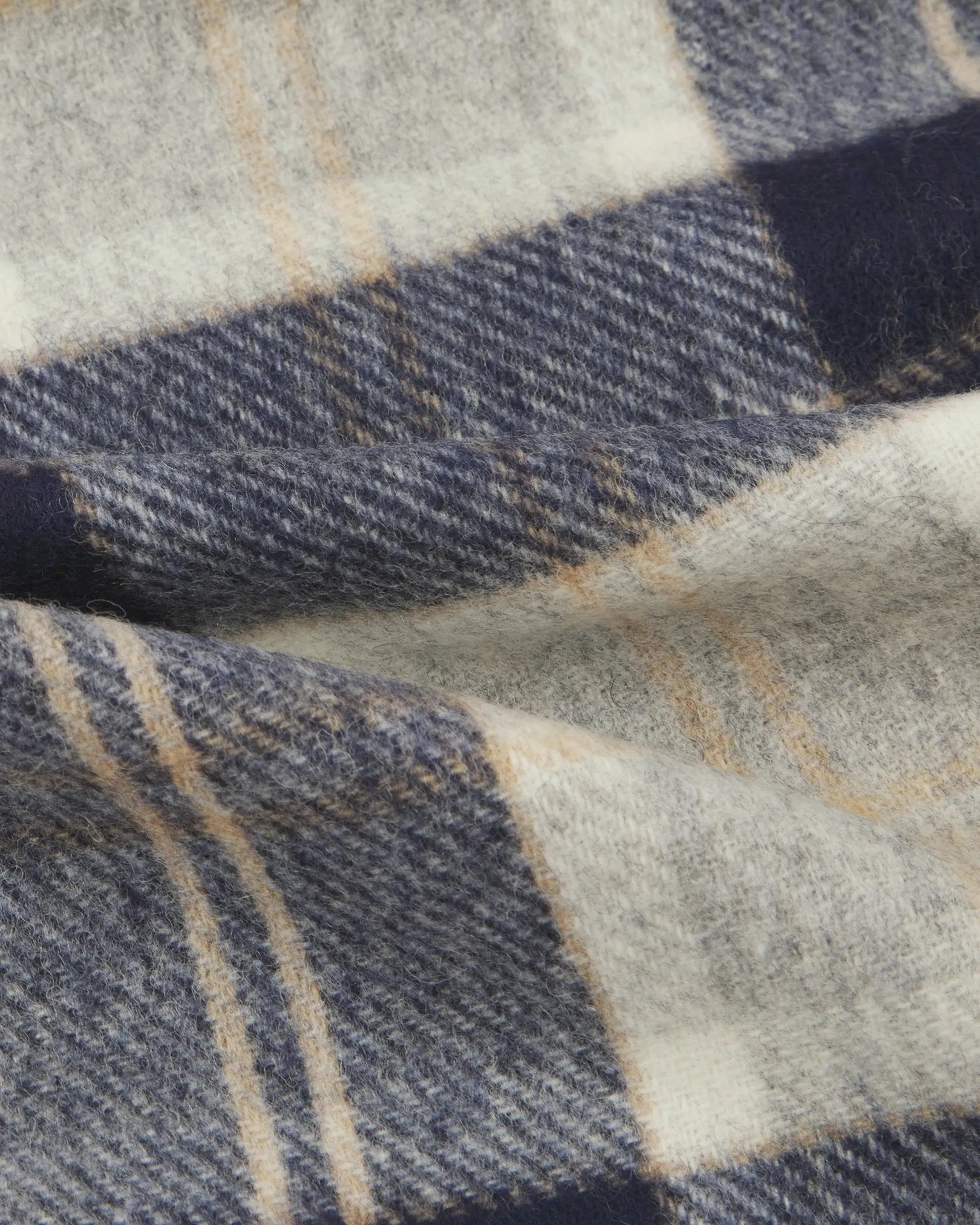 UK Wool Scarf - Highlands Tartan in Silver